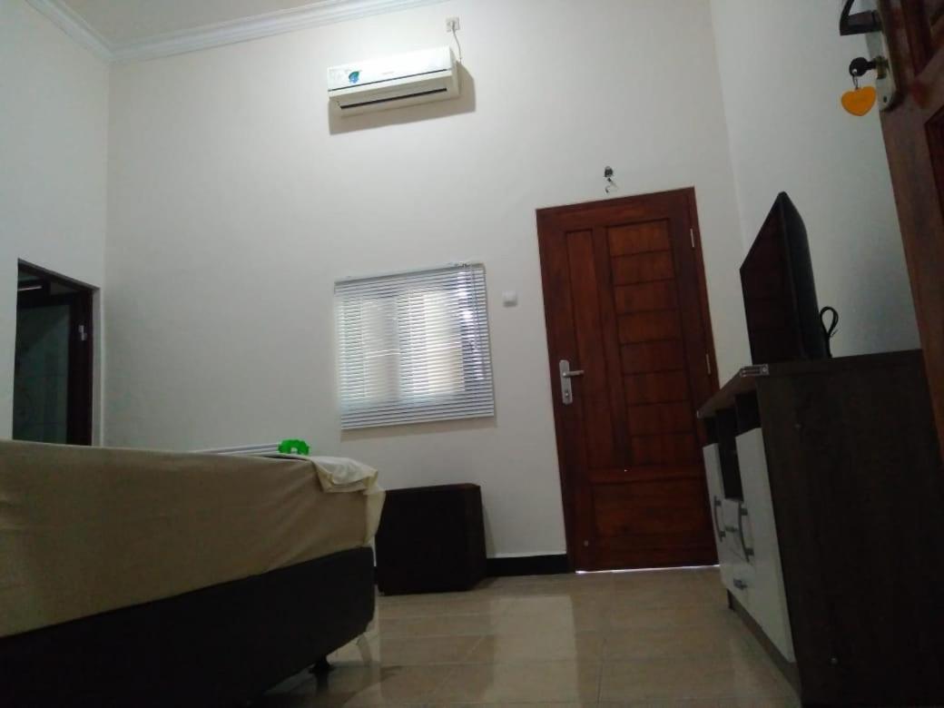 Hotel Ahlen Pangandaran Extérieur photo