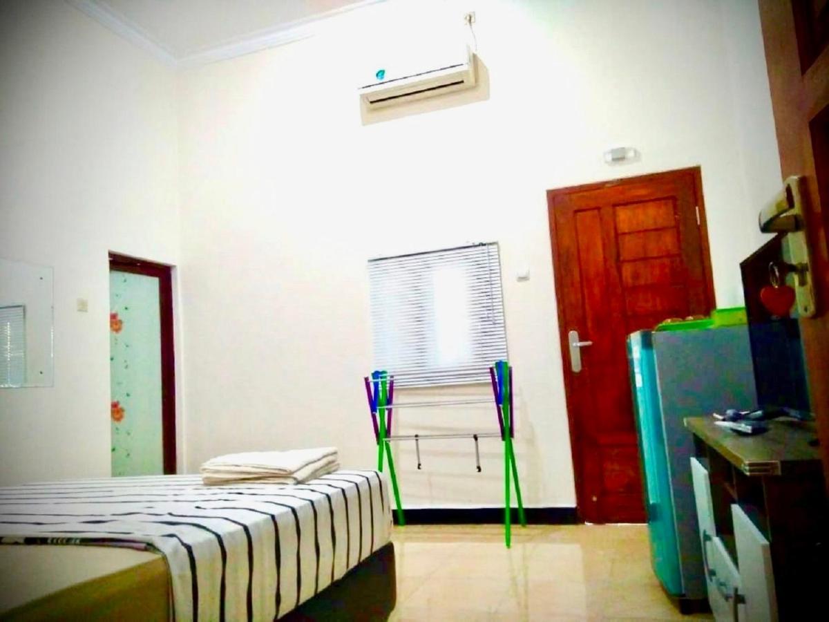 Hotel Ahlen Pangandaran Extérieur photo