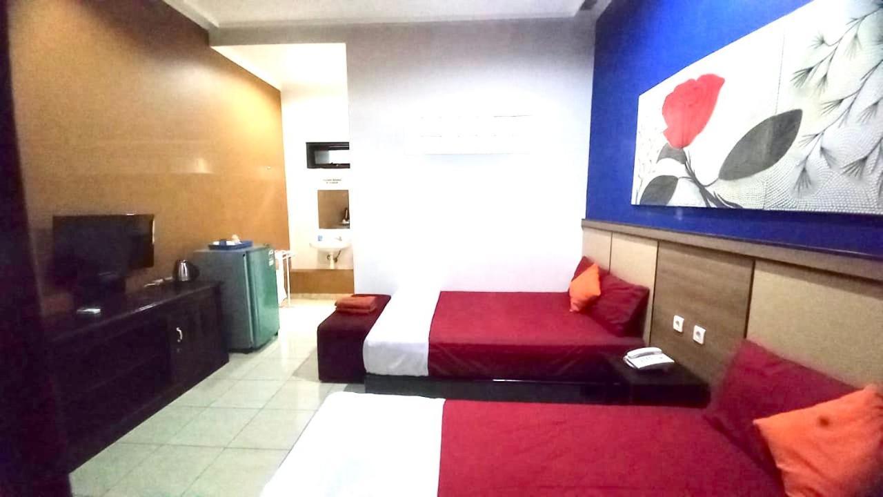 Hotel Ahlen Pangandaran Extérieur photo