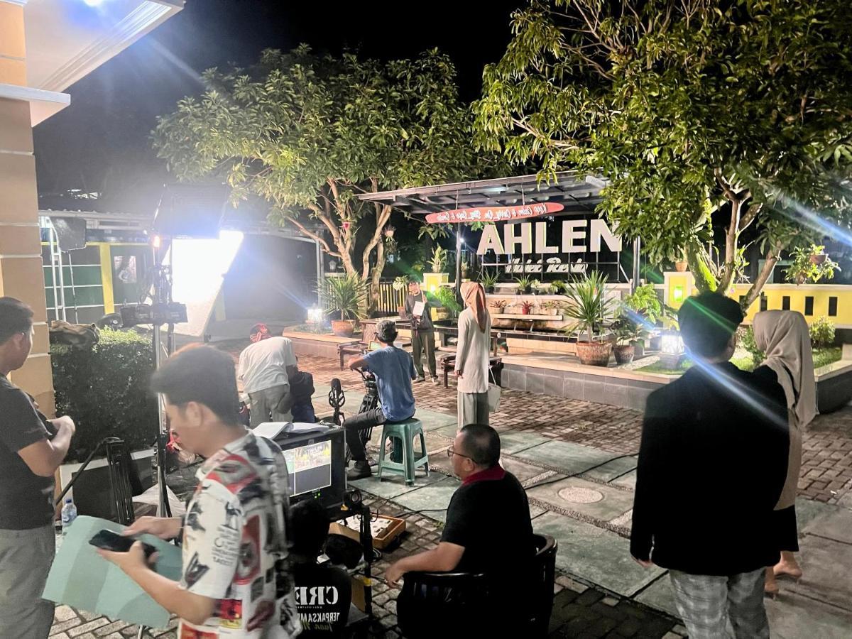 Hotel Ahlen Pangandaran Extérieur photo