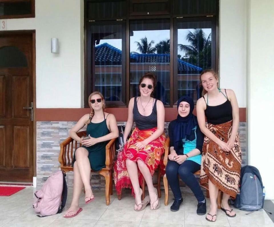 Hotel Ahlen Pangandaran Extérieur photo