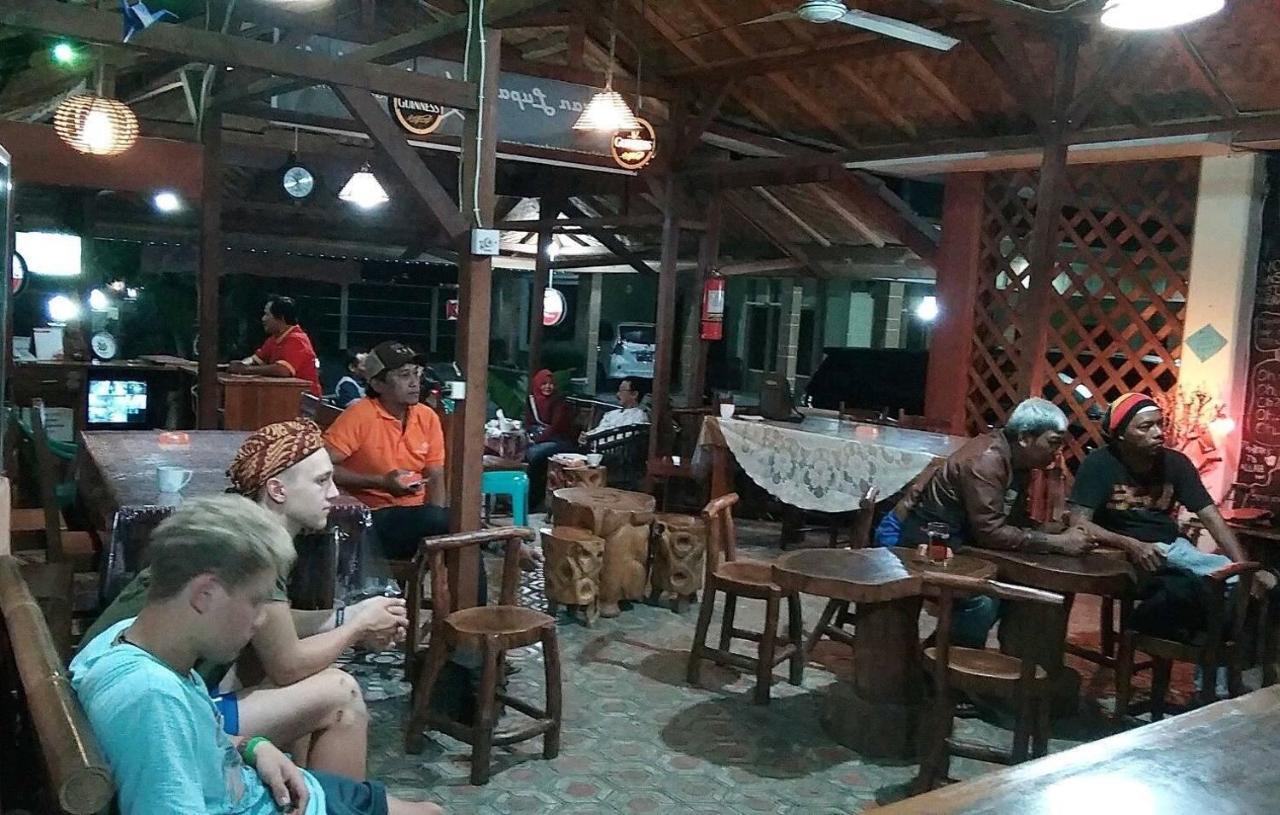 Hotel Ahlen Pangandaran Extérieur photo